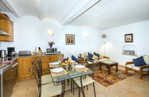 Pollensa Villa | VILLA BENNASAR - RUSTIC STAY