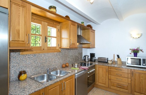 Pollensa Villa | VILLA BENNASAR - RUSTIC STAY