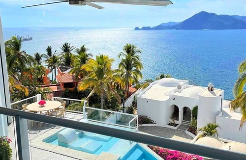 Las Hadas House | Villa Blanca