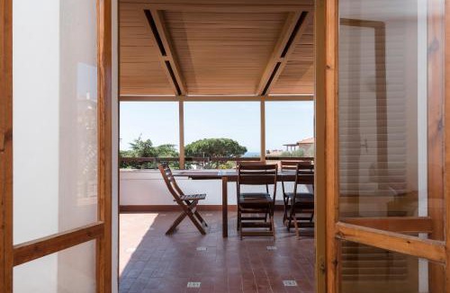 Castiglione della Pescaia Apartment | Villa con Terrazza Vista Mare