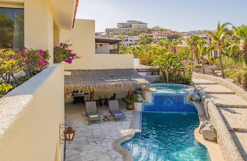 Pedregal Villa | Villa de la Luz - Sweet Pedregal Villa Steps to Kids Playground. Promos avail.