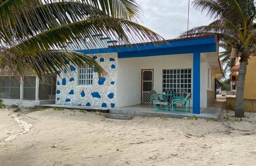 El Cuyo Villa | Villa Gaviotas EL Cuyo Beach