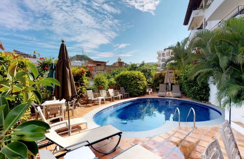 Alta Vista Condo | Villa Jacaranda located in the Romantic Zone