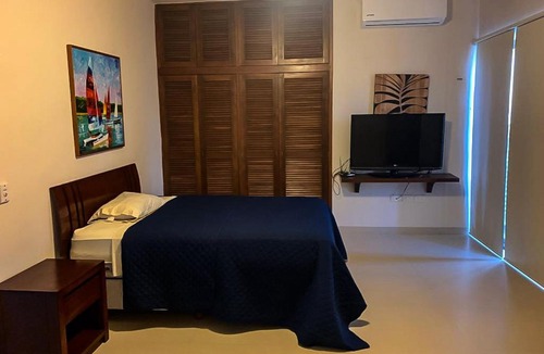 Chicxulub Puerto House | Villa Karpatos