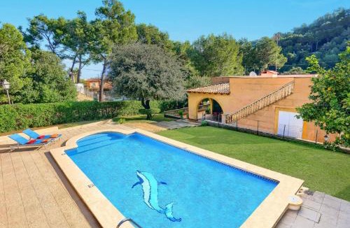 Cala San Vicente Villa | Villa Las Flores by Villa Plus