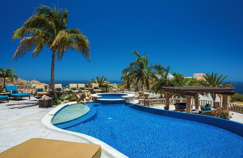 Pedregal House | Villa Maria! "Days begin with ocean breezes and end with candlelight and calm"