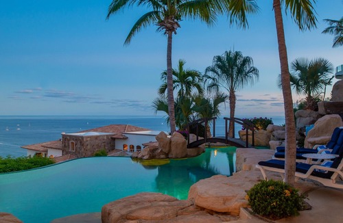 Pedregal Villa | Villa Miramar: Stunning Ocean Views Pedregal Breakfast Incl. Promos Avail