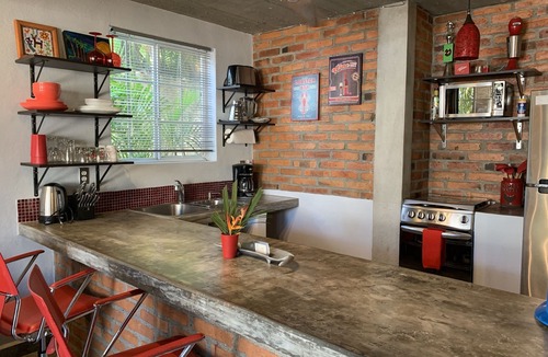 San Francisco Apartment | Villa Palmas, 20% Reduce rates for 2024, Cozy Apt. only 3 blocks from the beach