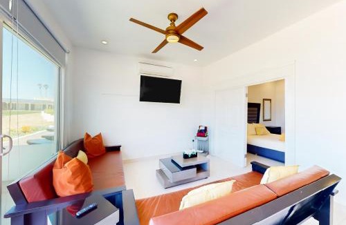 La Paloma Villa | Villa Serafines 54 - Playa Arcangel