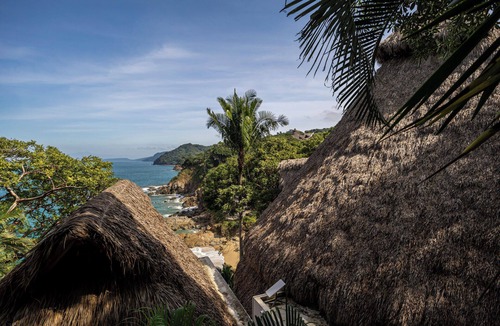 San Francisco Villa | Villa Violeta Luxurious Secluded Beachfront Hideaway. Weekly & Monthly discounts