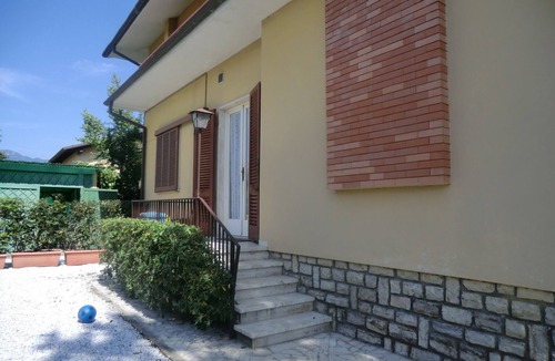 Marina di Pietrasanta Villa | Villa With Garden And Large Terrace, 300 M From The Sea
