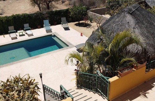 Colonia El Progreso House | Villa with Private Pool - 5 minutes to downtown Cabo San Lucas