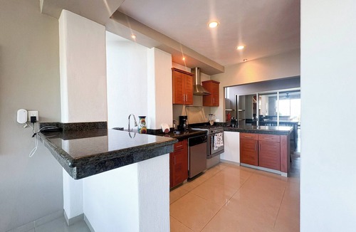 South Shore Hotel Area Condo | VILLAS ALTAS MISMALOYA B1 OCEAN VIEW