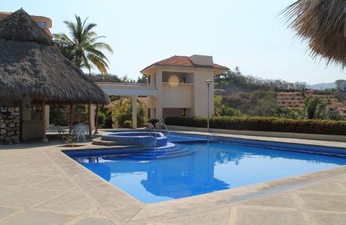 Las Hadas Apartment | Villas del Palmar Manzanillo with Beach Club