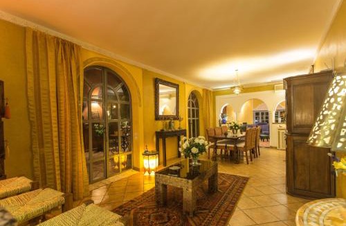 Tameslouht Villa | Villas in Marrakech, Morocco