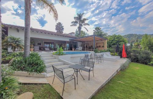 El Santuario Villa | Villas Valle