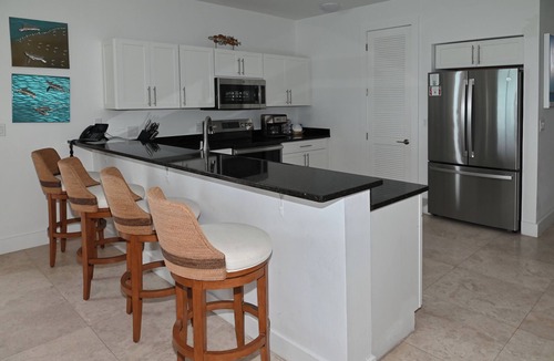 Treasure Cay Resort | VIP Beachfront End Unit - Just 75 feet to the ocean!