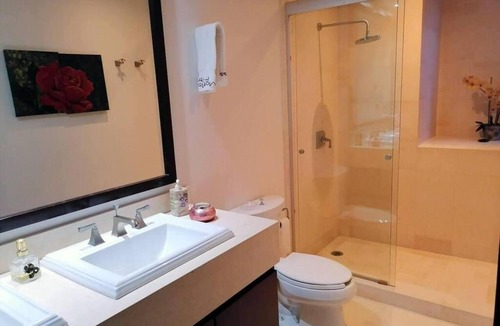 La Paz House | Vista Mar 2BR 2Bath Condo with pool and great views