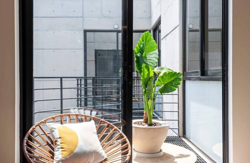 Colonia Cuauhtemoc Apartment | w | Artistic 2BR in Cuauhtemoc