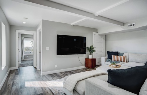 Downtown Salt Lake City House | Walk to Salt Palace, Delta Ctr, Temple Square and all of downtown! - VIEWS!