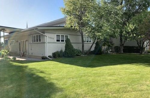 South Addition Apartment | Walking distance to downtown attractions and grocery store and coffee bakery.