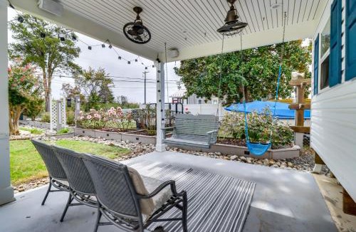 Deale House | Water-View Deale Home: Walk to Marina, Restaurants