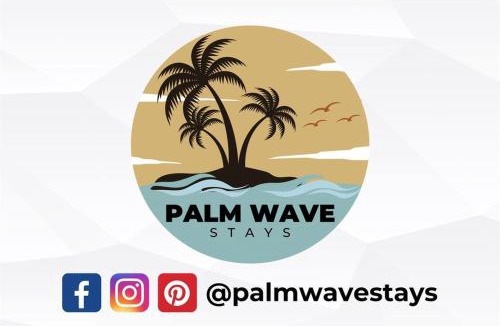 Survey Creek Apartment | Water View - King Bed - 1st Floor - Palm Wave Says