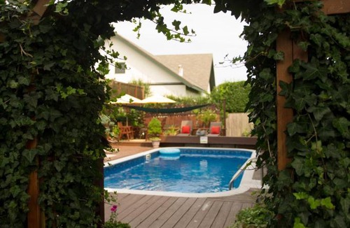 Fifth Ward Bed & Breakfast | Water View mini suite