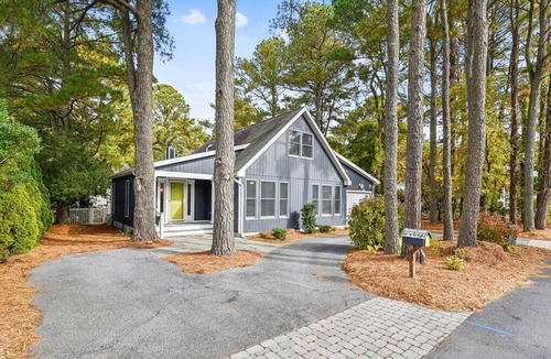 South Bethany Harbor House | Waterfront 4BR House w/Private Dock | Nr Beaches!