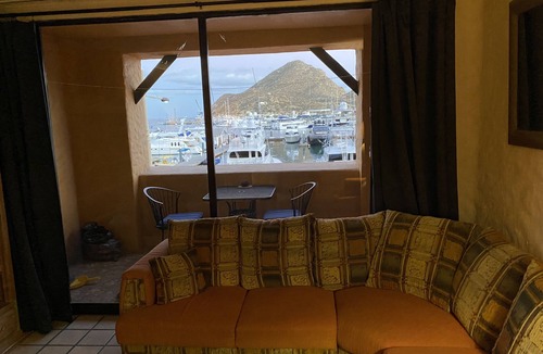 Marina Condo | Waterfront condo on the marina