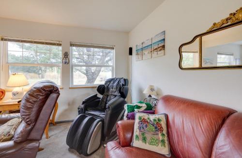Warrenton House | Waterfront Getaway on 10 Acres Near Sunset Beach!