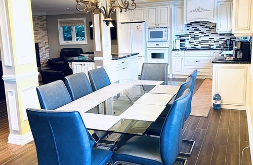 Minden House | Waterfront Paradise (Cottage)