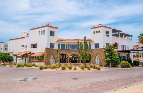 Colonia El Progreso Apartment | Weekend Warrior Space * Resort Studio Suite
