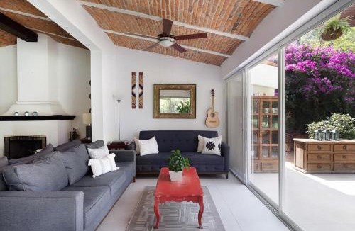 Ajijic Villa | Welcome to Villa Cristy 3-BR 3 5-WC in the La Floresta area
