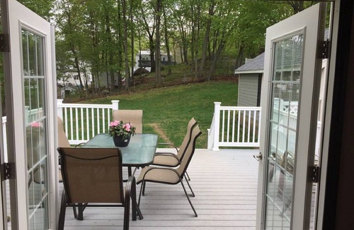 Wakefield House | Welcoming 7 room house <15 miles to Boston, Salem & Casino