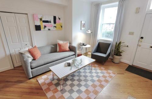 Capitol Hill House | Whimsical Cottage in Eastern Market