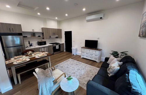 East Manhattan Beach Apartment | White Heart Beach ADU of Manhattan Beach CA
