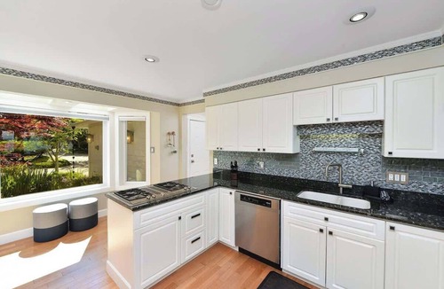 Regional District of Nanaimo House | White Heron Oceanfront Estate