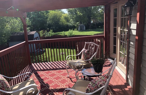 Mason House | Whole house getaway! Relax- you’re close to everything!
