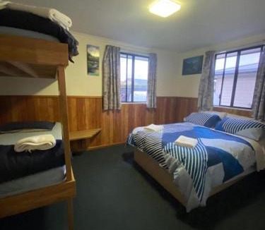 Haast Hostel | Wilderness Backpackers