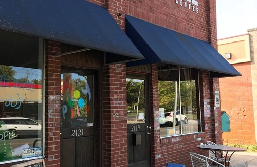 Windsor Park Apartment | Windsor Park Pad apt 2 min to Mass Ave With AC