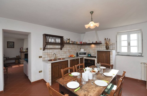 Coreglia Antelminelli House | Wonderful private villa for 6 guests with WIFI, private pool, TV and pets allowed