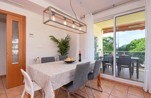 Platja de l'Arenal Apartment | Wonderful and comfortable apartment in Javea, Costa Blanca, Spain with communal pool for 4 persons
