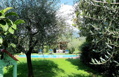 Capannori House | Wonderful villa for 5 guests with WIFI, A/C, private pool, TV and patio