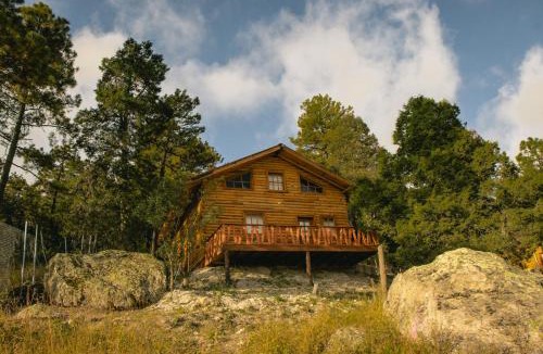 Creel Ski Chalet | Wooden Inn - Cabañas Boutique y Bubble Glamping en Creel