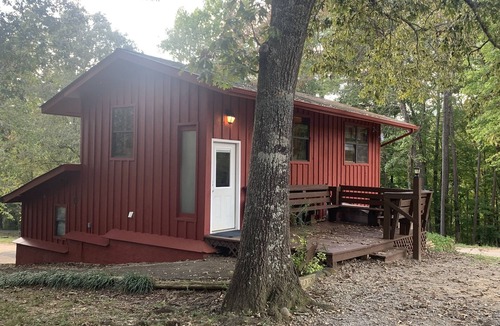 Benton Cabin | Woodwose Cabin - Adventures Now