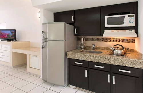 Zona Dorada Condo | Wyndham El Cid El Moro Beach Hotel Resort