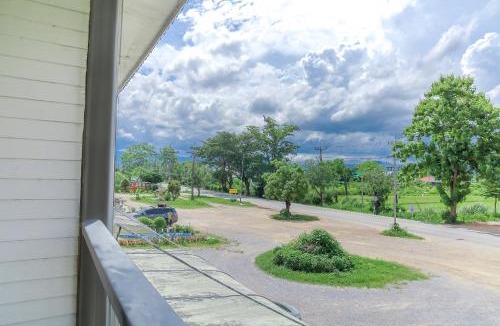 Chiang Rai Bed & Breakfast | Yhee guest house