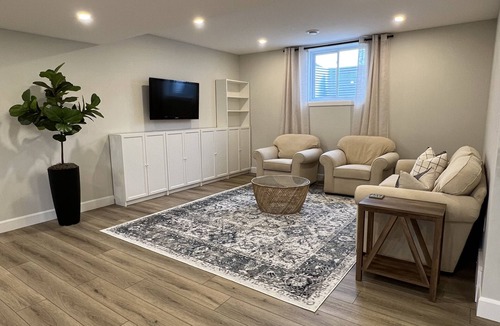 Goderich House | Your Coastal Dream Home Awaits!