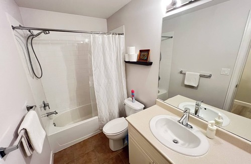 East Clayton House | Your Cozy Home in Clayton